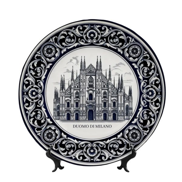 Duomo di Milano Decorative Plate Inspired by Italian Gothic Architecture and Milanese Heritage